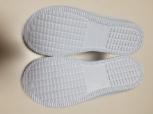 Load image into Gallery viewer, UPCLES slip-on shoes for teens